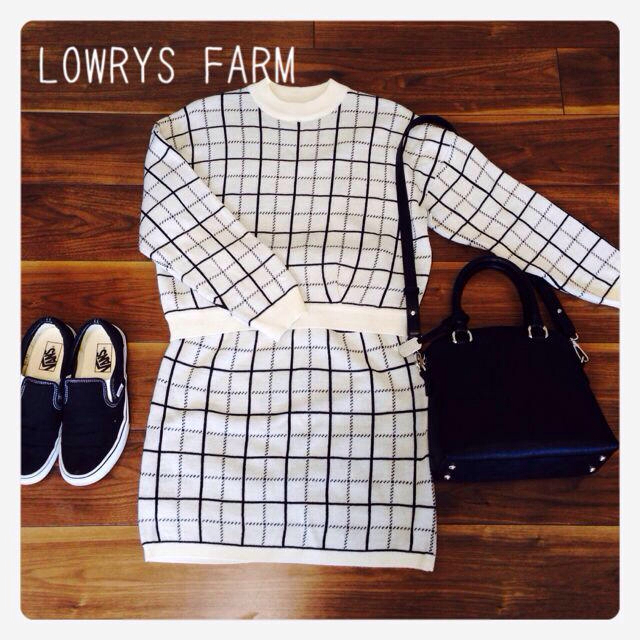 LOWRYS FARM(ローリーズファーム)のLOWRYS FARM セットアップ レディースのトップス(ニット/セーター)の商品写真