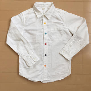 ジーユー(GU)のホワイトシャツ！140センチ(Tシャツ/カットソー)