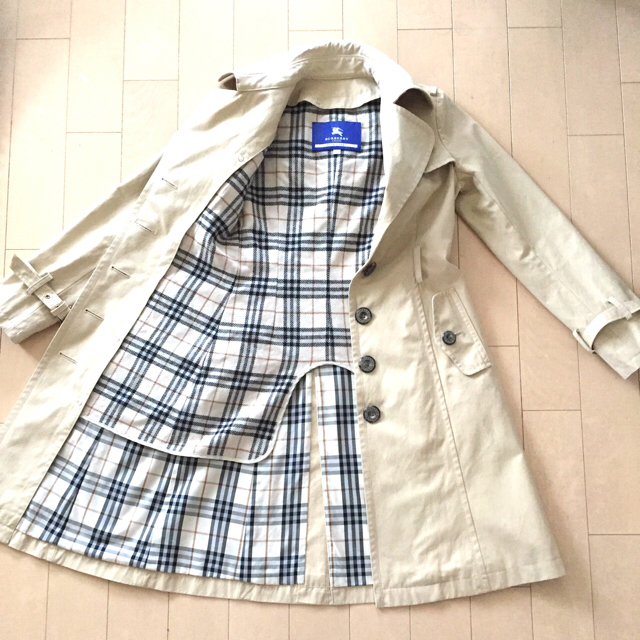 BURBERRY BLUE LABEL(バーバリーブルーレーベル)のバーバリー ブルーレーベル トレンチ/ウールライナー付き レディースのジャケット/アウター(トレンチコート)の商品写真