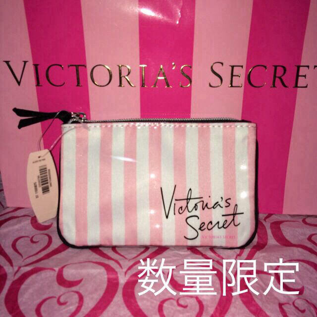Victoria's Secret(ヴィクトリアズシークレット)のnica様専用 お取り置き 8/20まで レディースのファッション小物(ポーチ)の商品写真
