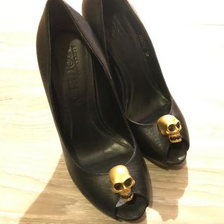 アレキサンダーマックイーン(Alexander McQueen)のAlexanderMcQueen パンプス(ハイヒール/パンプス)