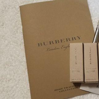 バーバリー(BURBERRY)のバーバリー フレッシュグロウ ルミナスフルイドベース 01　2個(化粧下地)