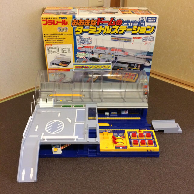 Takara Tomy プラレール おおきなドームのターミナルステーションの通販 by にゃんぱち's shop｜タカラトミーならラクマ