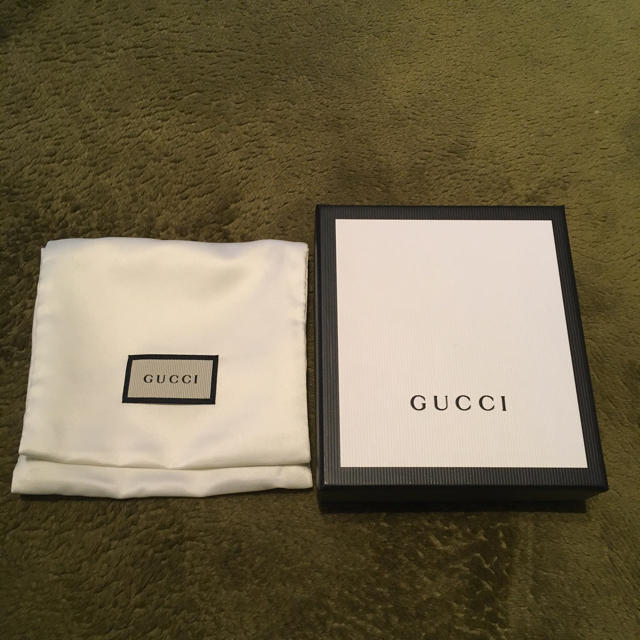 Gucci(グッチ)のGUCCI *･゜箱 布袋付き*･゜ レディースのバッグ(ショップ袋)の商品写真