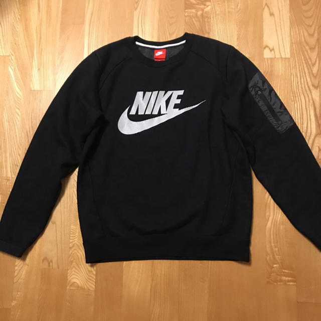 Nike ナイキ トレーナー 黒の通販 By Yunashop ナイキならラクマ