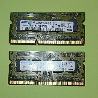 サムスン(SAMSUNG)のDDR3 PC3-10600S ノートPC用メモリー  2GB×2枚(PCパーツ)