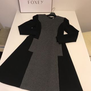 フォクシー(FOXEY)の♡ご専用♡美品♡フォクシー 長袖 ワンピース 38(ひざ丈ワンピース)