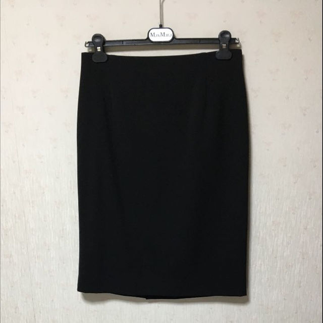 Max Mara(マックスマーラ)のイタリア製 リベルタ スカート シンプル 黒 L レディースのスカート(ひざ丈スカート)の商品写真