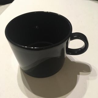 イッタラ(iittala)のイッタラ ティーマ カップ ブラック(グラス/カップ)