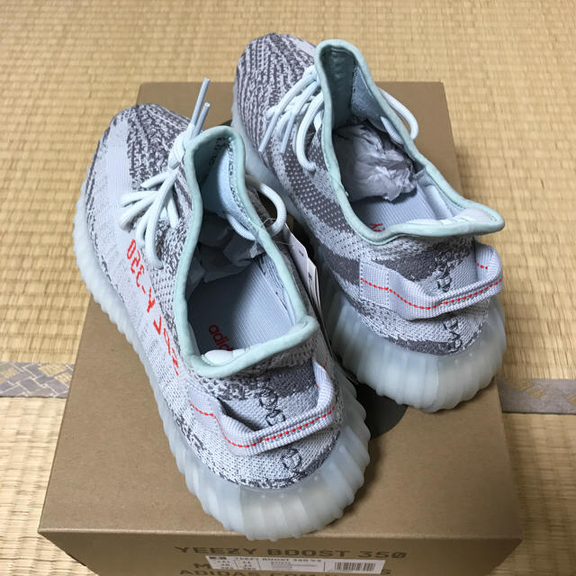 adidas(アディダス)のyeezy boost 350 V2 bluetint 29.5 メンズの靴/シューズ(スニーカー)の商品写真