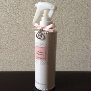 ジルバイジルスチュアート(JILL by JILLSTUART)のfabric fragrance(香水(女性用))