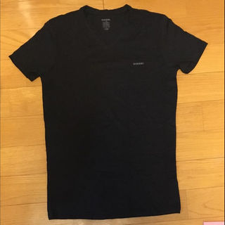 ディーゼル(DIESEL)の【新品未使用】DIESELディーゼルTシャツ 黒Mサイズ(ポロシャツ)