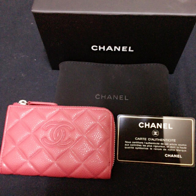 CHANEL キーリング付きコインケース