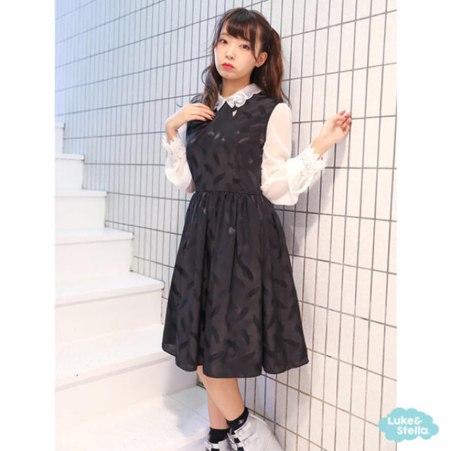 MILK(ミルク)の MILK ブラックスワン dress フェザーバレッタ セット 新品未使用 レディースのワンピース(ひざ丈ワンピース)の商品写真