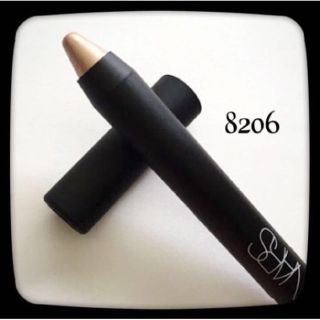 ナーズ(NARS)の人気色‼️NARS未使用ペールゴールド8206アイシャドーペンシル♡アイシャドウ(その他)