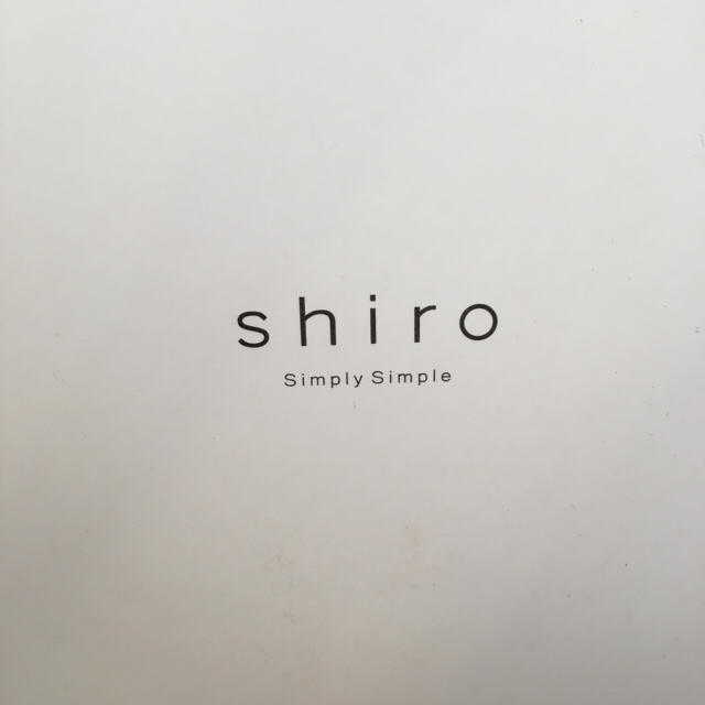 shiro(シロ)のshiro バスオイル クラシックローズ 80ml コスメ/美容のボディケア(入浴剤/バスソルト)の商品写真