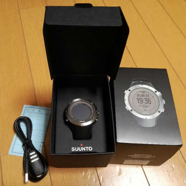 SUUNTO(スント)のスント アンビット3 ピーク サファイア スント アンビット3 ピーク メンズの時計(腕時計(デジタル))の商品写真