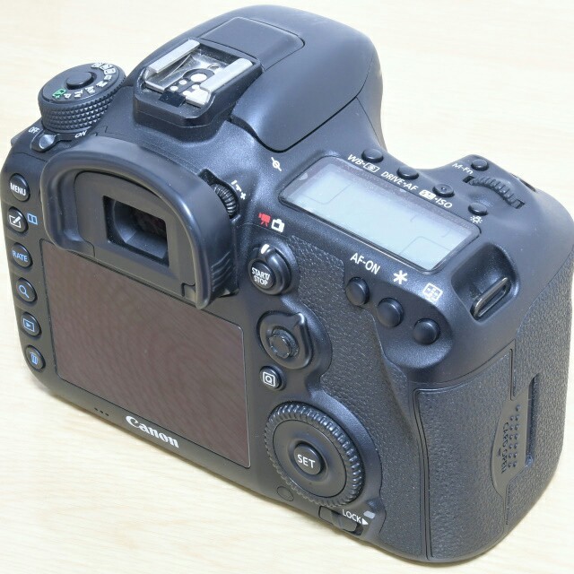 Canon - Canon 7D Mark II ボディの通販 by l's shop｜キヤノンならラクマ 日本製定番