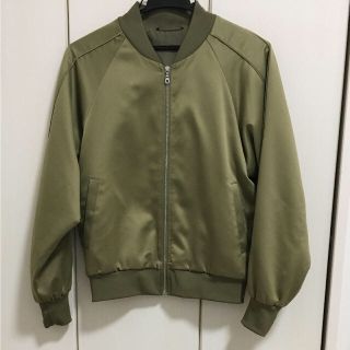 GU(サテン ・ ブルゾン)のフリマアイテム一覧 GU(サテン ・ ブルゾン)のフリマアイテム一覧