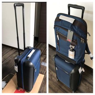 トゥミ(TUMI)の［新品未使用］tumi キャリーバッグ ブルー(トラベルバッグ/スーツケース)