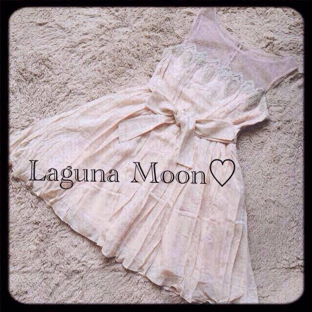 LagunaMoon(ラグナムーン)のLaguna Moon♡レースワンピ新品 レディースのワンピース(ミニワンピース)の商品写真