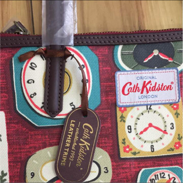 Cath Kidston(キャスキッドソン)の半額 キッドソン  時計モチーフ トートバッグ レディースのバッグ(トートバッグ)の商品写真