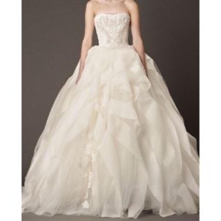 ヴェラウォン(Vera Wang)の⭐︎購入者様確定済⭐︎ヴェラウォン リーゼル(ウェディングドレス)