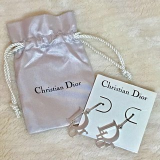 クリスチャンディオール(Christian Dior)のDior（ディオール）シルバー ピアス(ピアス)
