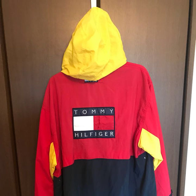 TOMMY HILFIGER(トミーヒルフィガー)の値下げ！tommy hilfiger  ナイロンジャケット t-pablow メンズのジャケット/アウター(その他)の商品写真