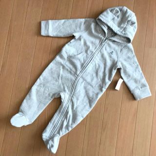 ベビーギャップ(babyGAP)の専用！新品 ベビーギャップ くま耳フード付き カバーオール 70 9〜12M (カバーオール)