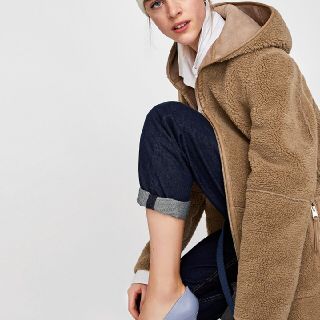 ザラ(ZARA)のZARA 新品 ボアコート M フェイクムートン(毛皮/ファーコート)