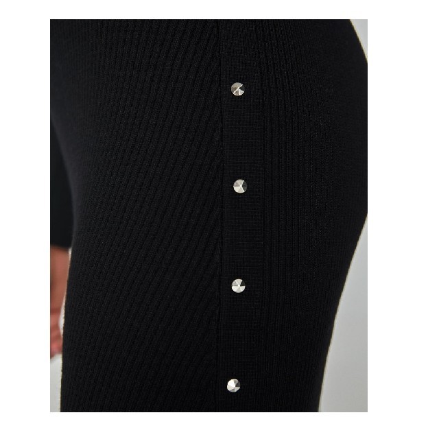 ZARA(ザラ)のスタッズ付き ニットタイトスカート ブラック レディースのスカート(ロングスカート)の商品写真