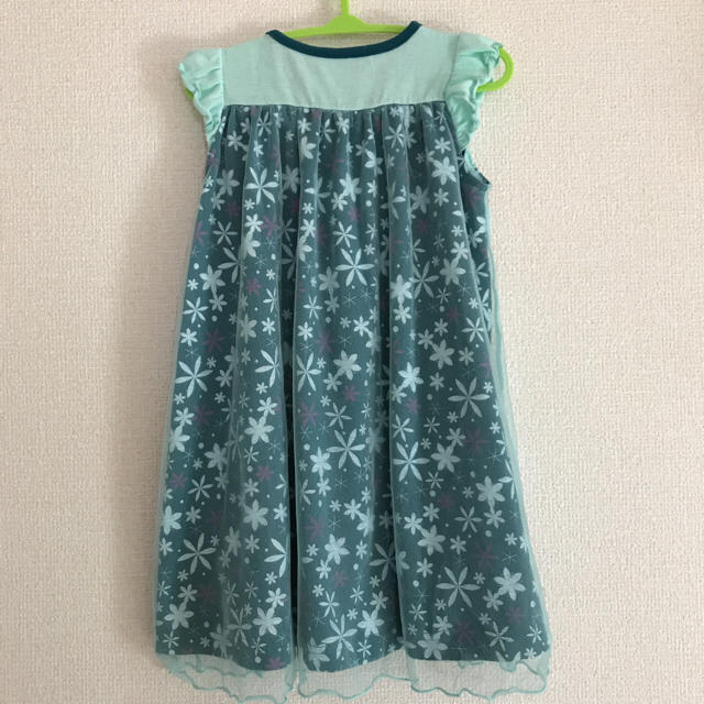 Disney(ディズニー)のDisneyアナと雪の女王ドレス90cm キッズ/ベビー/マタニティのキッズ服女の子用(90cm~)(ドレス/フォーマル)の商品写真