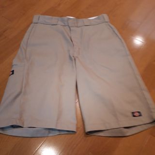 ディッキーズ(Dickies)のDickies ハーフパンツ　３２インチ(ショートパンツ)