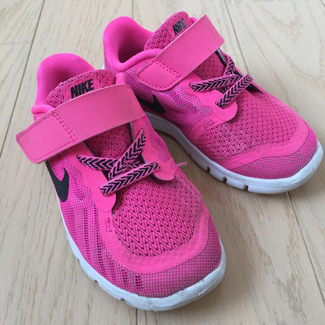 NIKE - ナイキnikeキッズスニーカー女の子ピンク15cmの通販 by ☺︎'s shop｜ナイキならラクマ