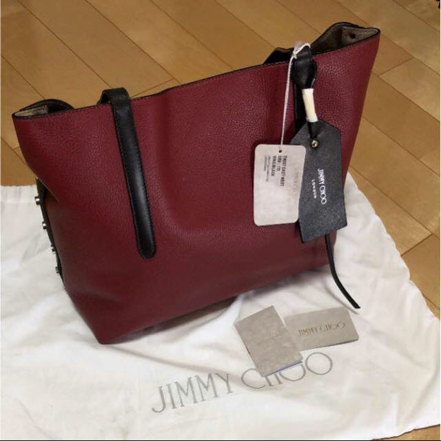 JIMMY CHOO(ジミーチュウ)の値下げしました！ジミーチュウ トートバッグ  TWIST EASTWEST レディースのバッグ(トートバッグ)の商品写真