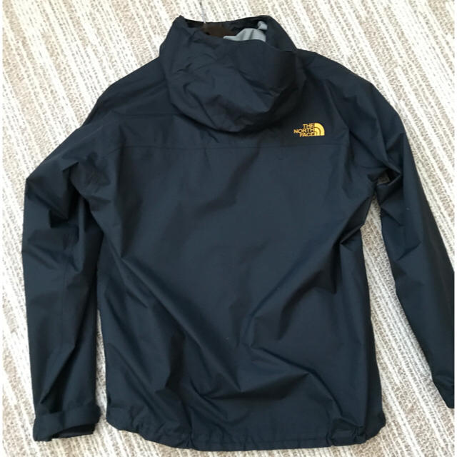 THE NORTH FACE(ザノースフェイス)のTHE NORTH FACE ノースフェイス ドットショット  メンズのジャケット/アウター(マウンテンパーカー)の商品写真