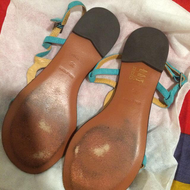 TOMORROWLAND(トゥモローランド)のkiwi フラットサンダル レディースの靴/シューズ(サンダル)の商品写真