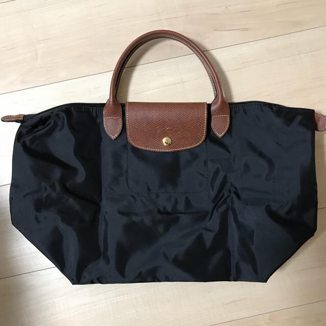 LONGCHAMP(ロンシャン)のhkarin様専用 ロンシャン ル プリアージュ Mサイズ 黒 レディースのバッグ(トートバッグ)の商品写真