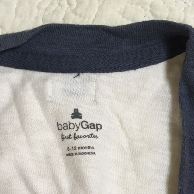 babyGAP(ベビーギャップ)のbaby Gap カーディガン キッズ/ベビー/マタニティのベビー服(~85cm)(その他)の商品写真