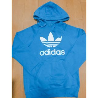 アディダス(adidas)の【人気商品🌞🌞】【早い者勝ち❤️❤️】adidasパーカー(パーカー)