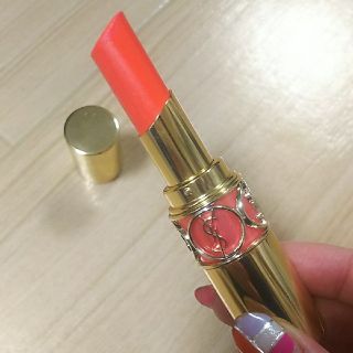 イヴサンローランボーテ(Yves Saint Laurent Beaute)の♡YSL ルージュ ヴォリュプテ シャイン  No.15♡(口紅)