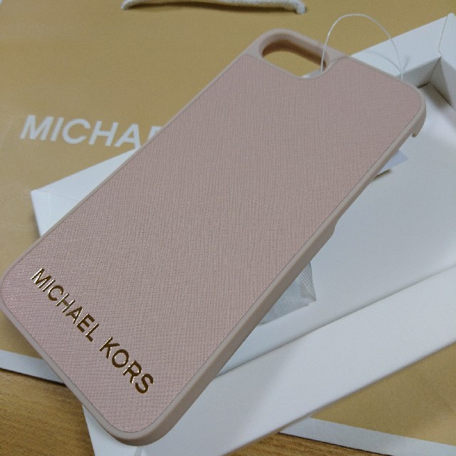 Michael Kors(マイケルコース)の新品 ★ MICHAEL KORS マイケルコース iPhoneケース  スマホ/家電/カメラのスマホアクセサリー(モバイルケース/カバー)の商品写真