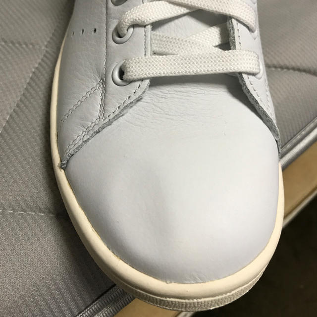 adidas(アディダス)の新品★STAN SMITH グレー 27cm メンズの靴/シューズ(スニーカー)の商品写真