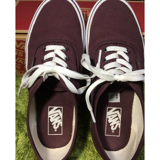 VANS(ヴァンズ)のvans Authentic オーセンティック ブラウン 24㎝ レディースの靴/シューズ(スニーカー)の商品写真