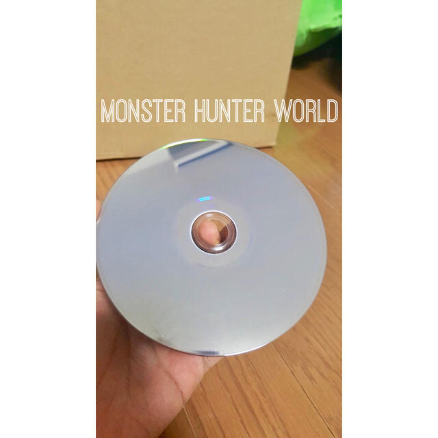 CAPCOM(カプコン)のPS4 モンスターハンター ワールド 通常版 monster hunter エンタメ/ホビーのゲームソフト/ゲーム機本体(家庭用ゲームソフト)の商品写真