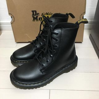 ドクターマーチン(Dr.Martens)の【新品未使用】UK3(22) ドクターマーチン LUANA ブーツ 日本未入荷(ブーツ)