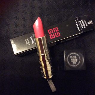 ジバンシィ(GIVENCHY)のGIVENCHY ROUGE INTERDIT SHINE 05(口紅)