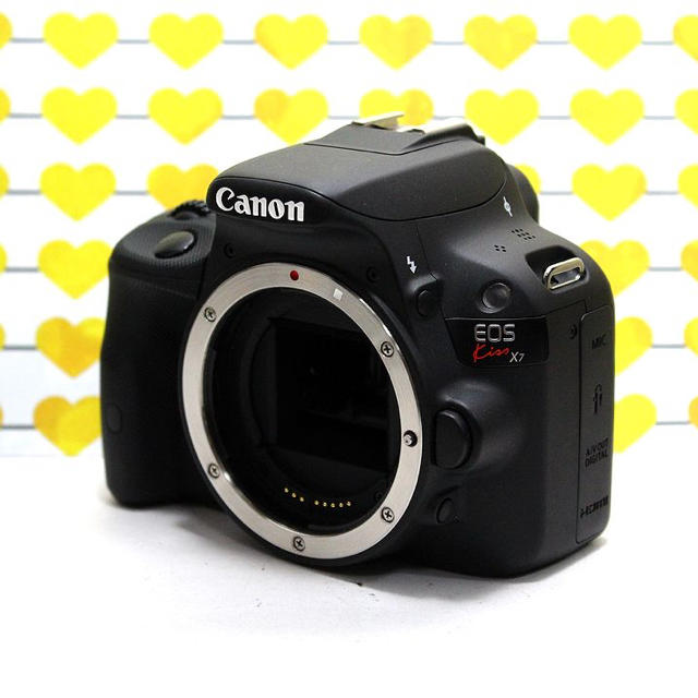 ド迫力300mm☆望遠レンズ付き!キャノンcanon kiss x7-