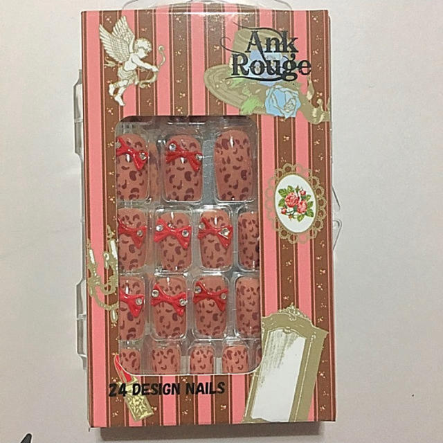 Ank Rouge(アンクルージュ)のAnk Rouge☆ネイルチップ☆新品☆ コスメ/美容のネイル(つけ爪/ネイルチップ)の商品写真